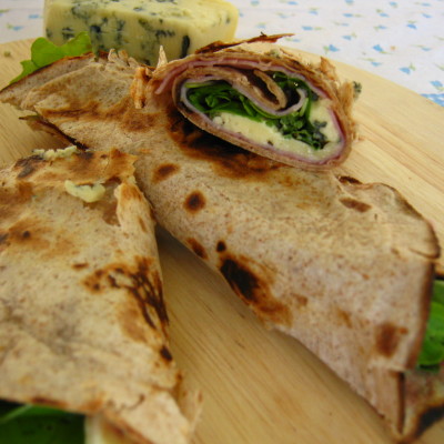 Wrap de Frango Chesini com Creme de Gorgonzola